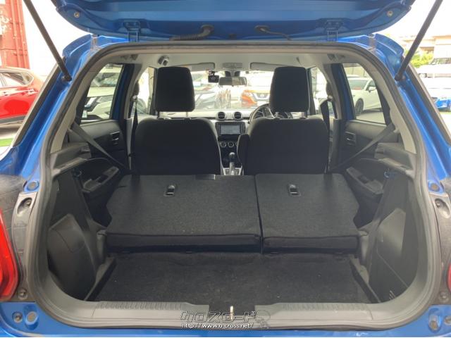 後部シートを倒して更に広がるラゲッジスペースです。 スズキ スイフト