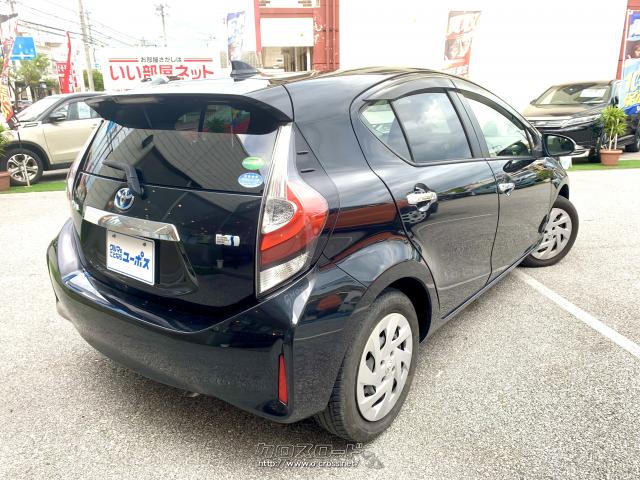 アクアのデザインの特徴である「親しみやすさ」、「軽快さ」はそのままに、より先進的で洗練されたデザインとした。 トヨタ アクア