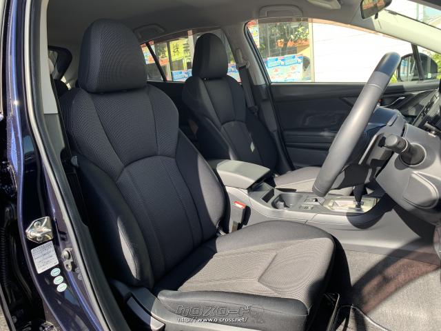 運転席にはシートリフターが付いてます。 スバル インプレッサスポーツ