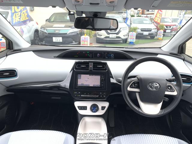 歩行者検知機能付衝突回避支援型プリクラッシュセーフティ、全車速追従機能付のレーダークルーズコントロールをはじめ、4つの先進安全機能をセットにした。 トヨタ プリウス