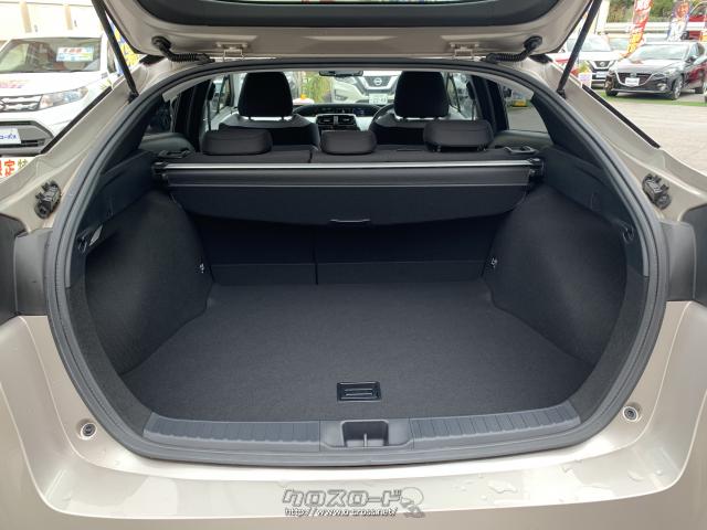 ラゲッジスペース。 トヨタ プリウス