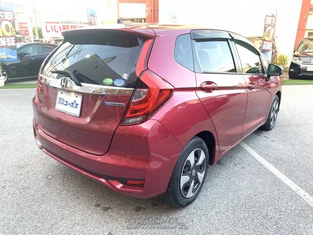 JC08モード燃費31.8km/リットル ホンダ フィットハイブリッド