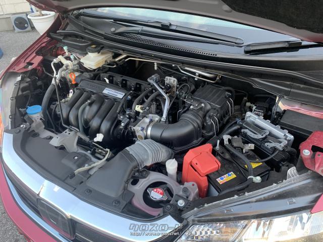 最高出力110ps(81kW)/6000rpm最大トルク 13.7kg・m(134N・m)/5000rpm 水冷直列4気筒DOHC16バルブ+モーター ホンダ フィットハイブリッド