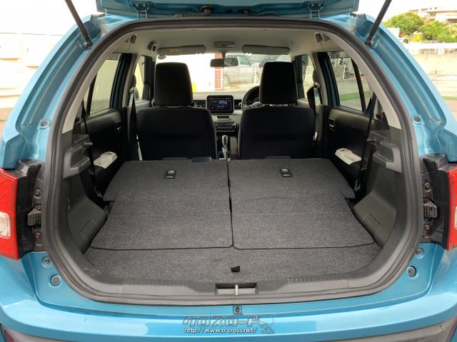 後席を倒す事で大きな荷物を積み込む事ができます。 スズキ イグニス