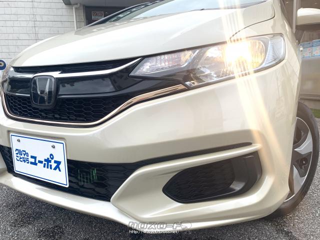 光軸調整付きヘッドライト。 ホンダ フィットハイブリッド