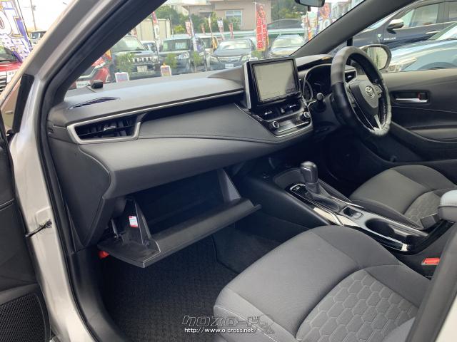 助手席側グローブボックス。 トヨタ カローラスポーツ