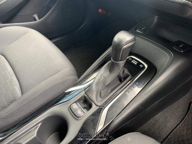 シフトレバー。 トヨタ カローラスポーツ