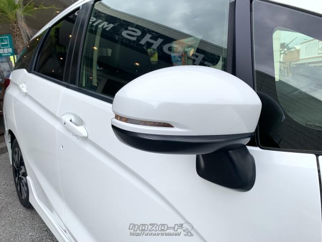 オートリトラ機能付きウインカーミラー。 ホンダ シャトル