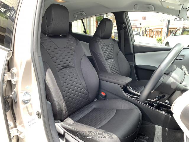 JC08モード燃費37.2km/リットル トヨタ プリウスPHV