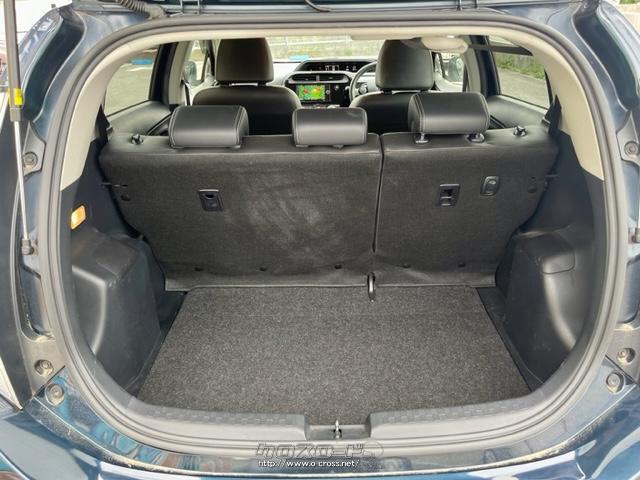 日常なら十分な広さのラゲッジスペースです。 トヨタ アクア