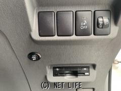 トヨタ プリウスα