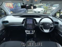 トヨタ プリウスPHV