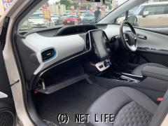 トヨタ プリウスPHV