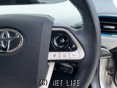 トヨタ プリウスPHV