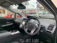 トヨタ プリウスα