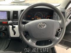 トヨタ ハイエースバン