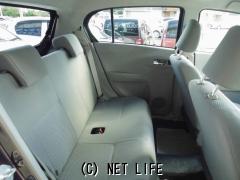 ダイハツ ミライース