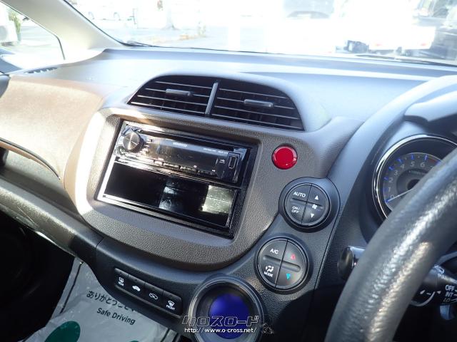 ホンダ フィットシャトルハイブリッド・2012(H24)年式・パール・1300cc  