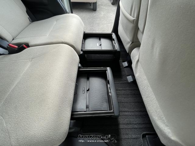 フロアに直接置きたくない荷物の収納に便利。 置きラクボックス! ダイハツ ムーヴキャンバス