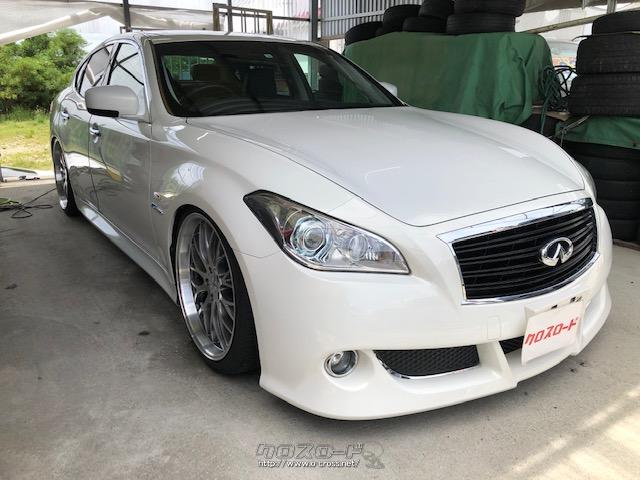 日産 フーガハイブリッド 21インチアルミ 車高調 内地中古車 12 H24 年式 パールホワイト 3500cc Auto Salon Good Wave 8万km 保証付 3ヶ月 3千km 沖縄の中古車情報 クロスロード