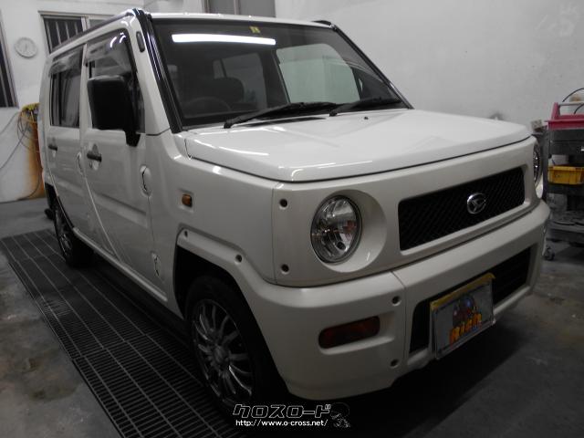 ダイハツ ネイキッド 人気の5速車 01 H13 年式 パール 660cc カーショップリッチ 南風原展示場 17万km 保証付 1ヶ月 2千km 沖縄の中古車情報 クロスロード