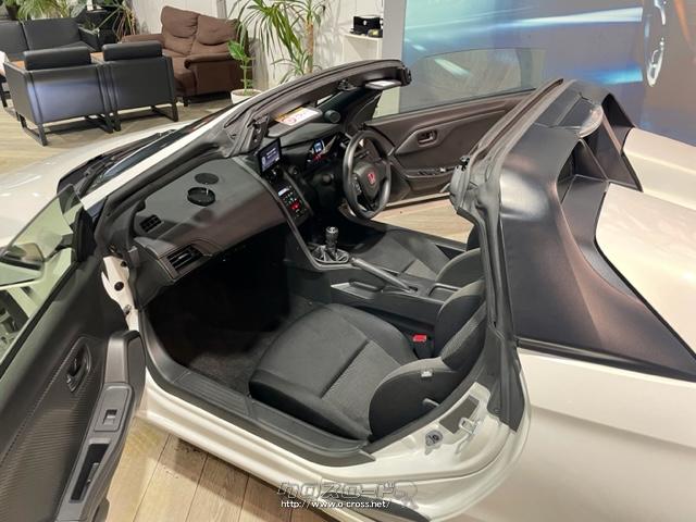 オープンにも出来るので晴れの日は快適なドライブが楽しめます!! ホンダ S660