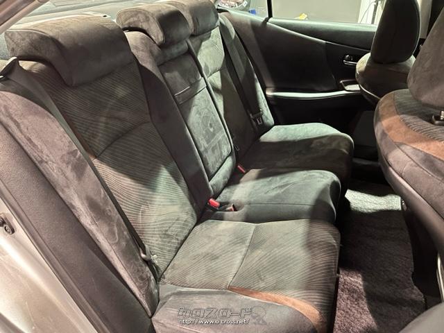 後席も広々快適です レクサス HS