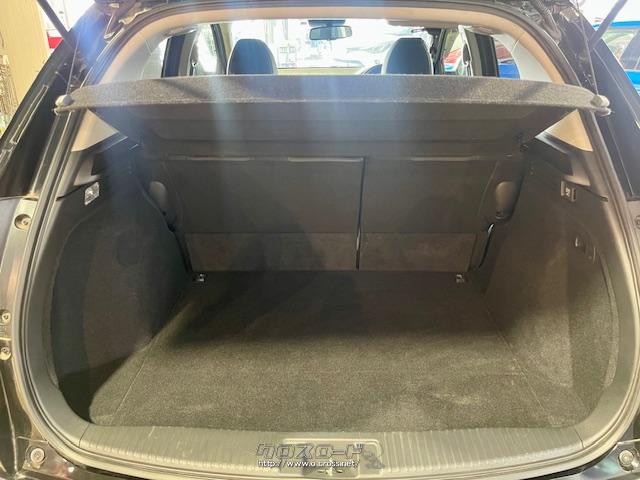 日常的な買い物なら必要十分なラゲッジスペース。 ホンダ ヴェゼル