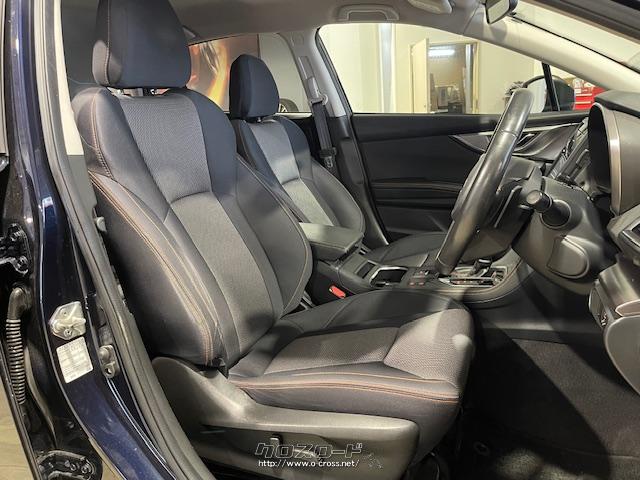 運転席はメモリー機能付きのパワーシートとなります。 スバル XV