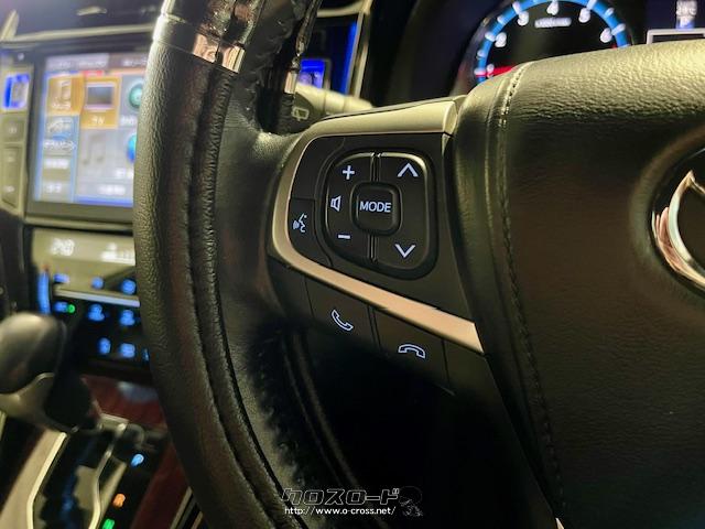 手元で音量調節可能「ステアリングスイッチ」 トヨタ ハリアー
