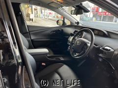 トヨタ プリウス