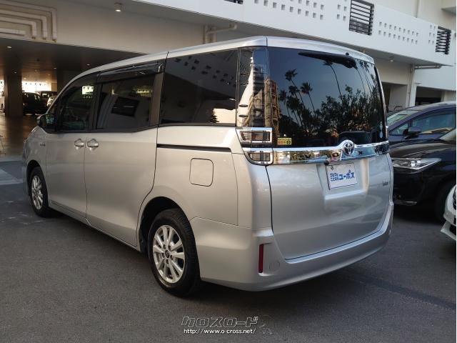 走る楽しさとエコロジー。両社が生み出すシナジー。 トヨタ ヴォクシー