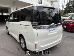 トヨタ ヴォクシー