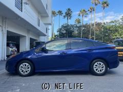 トヨタ プリウス