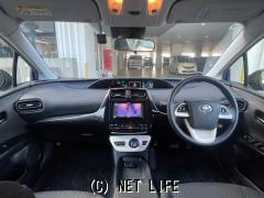 トヨタ プリウス