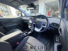 トヨタ プリウス