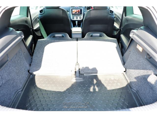 リアシートバックを倒すと大きな荷物ペースを確保する事ができます フォルクスワーゲン シロッコ