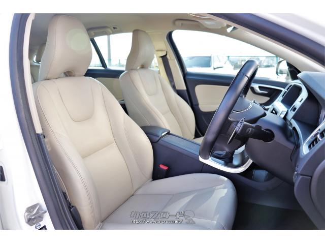 シートヒーターを前席左右に備えています ボルボ V60