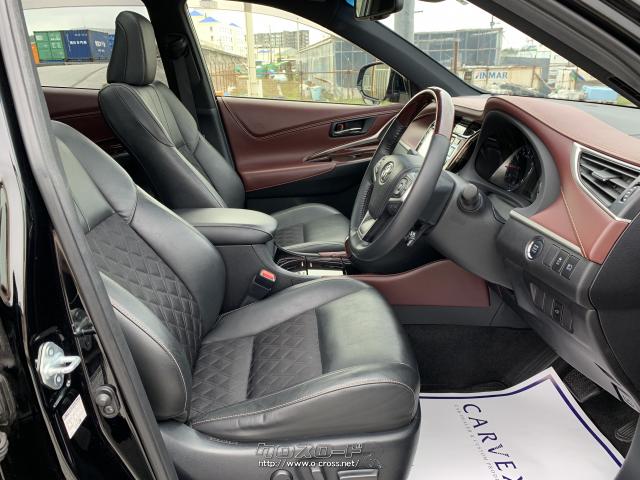 広々としたシートは硬すぎず、適度な柔らかさで運転をサポート致します。 トヨタ ハリアー