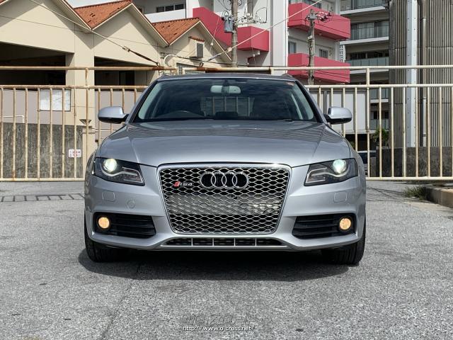 アウディ A4アバント