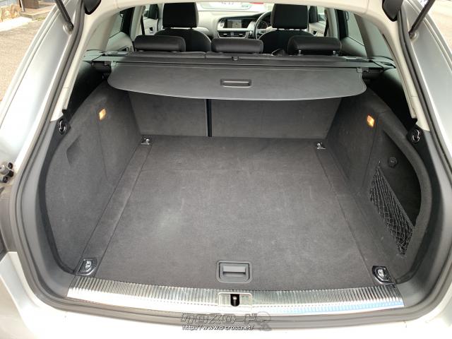 アウディ A4アバント