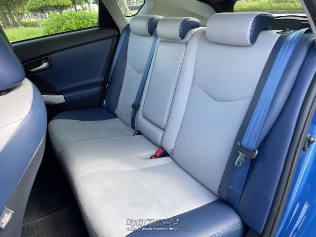 トヨタ プリウス