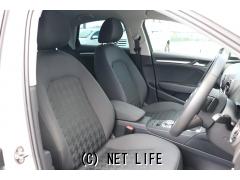 アウディ A3セダン