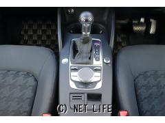 アウディ A3セダン