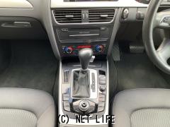 アウディ A4アバント