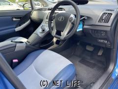 トヨタ プリウス