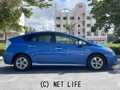 トヨタ プリウス