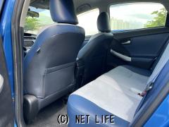 トヨタ プリウス