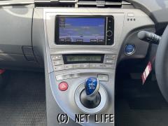 トヨタ プリウス