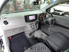 ダイハツ ミライース